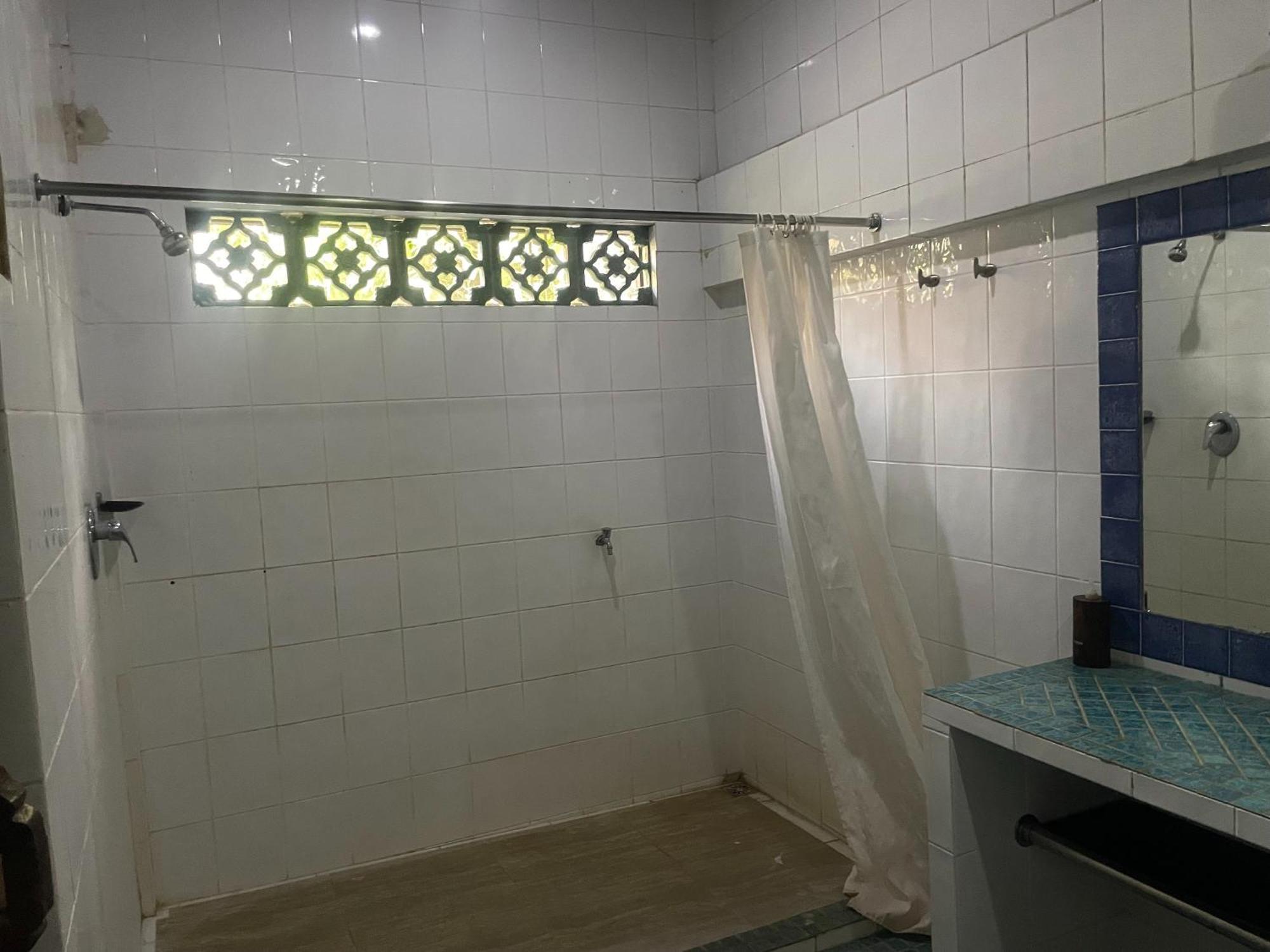 Hotel Graha Madesimon Ketewel Zewnętrze zdjęcie